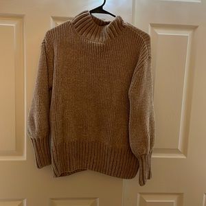 Beige turtle neck long sleeve XS